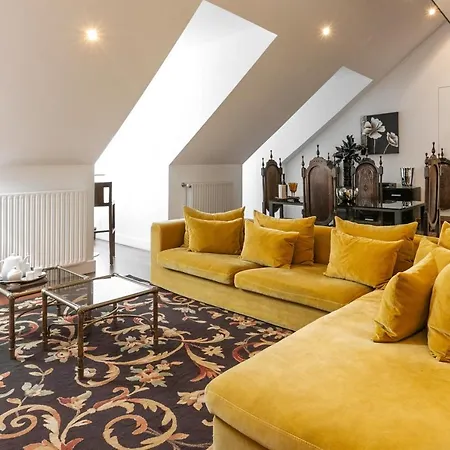 Chiado Apartment *