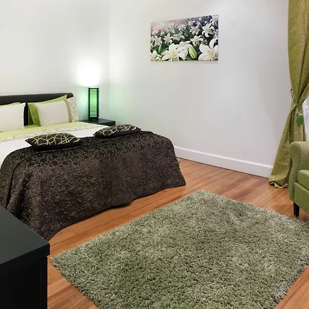 Chiado Apartman *